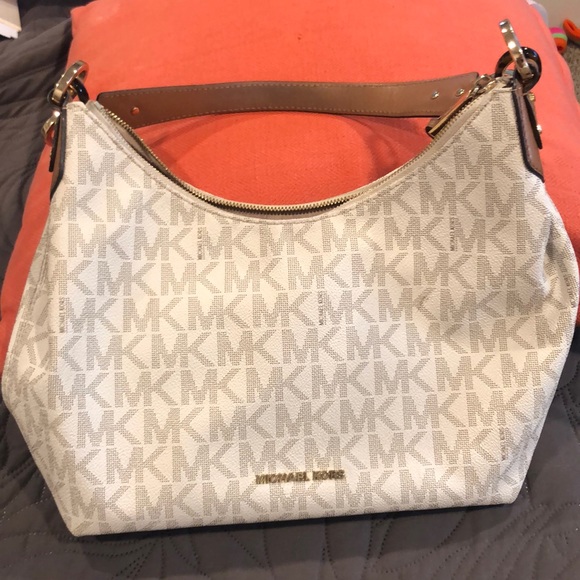 Michael Kors Purse - Picture 1 of 7